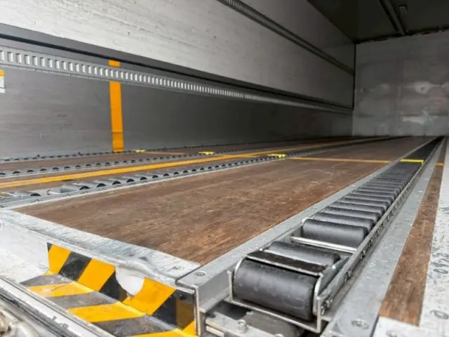 ＵＤ クオン QPG-CG5ZA(8x4)の写真12