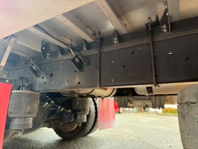 ＵＤ クオン QPG-CG5ZA(8x4)の写真20