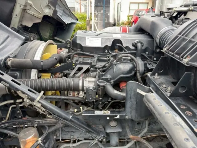 ＵＤ クオン QPG-CG5ZA(8x4)の写真26