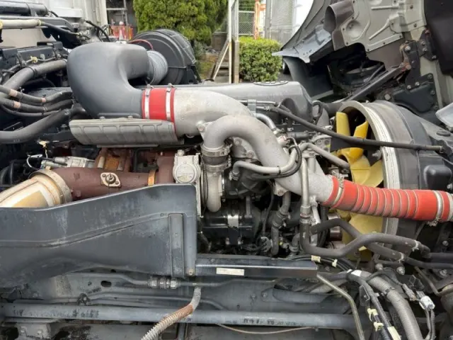 ＵＤ クオン QPG-CG5ZA(8x4)の写真27