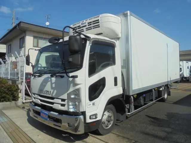 いすゞ フォワード 2PG-FRR90T2の写真1