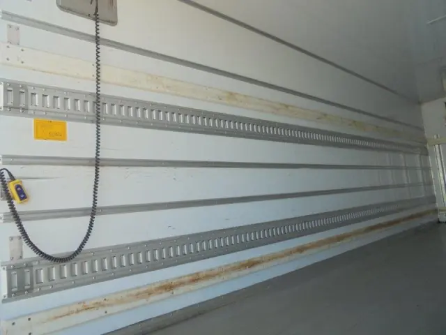 いすゞ フォワード 2PG-FRR90T2の写真9