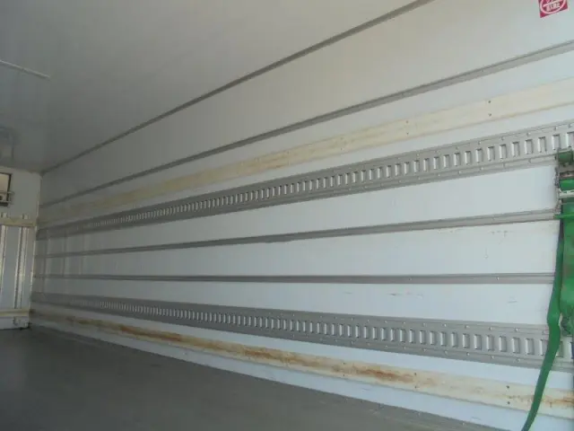 いすゞ フォワード 2PG-FRR90T2の写真10