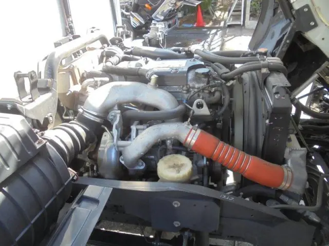 いすゞ フォワード 2PG-FRR90T2の写真24