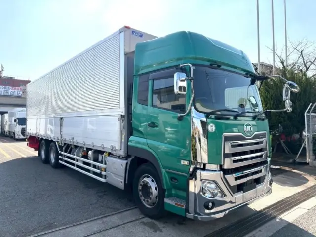 ＵＤ クオン 2PG-CD5CA(6x2)の写真2