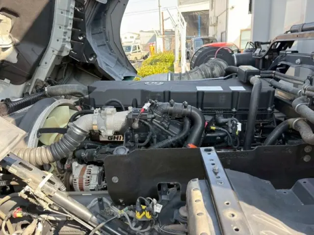 ＵＤ クオン 2PG-CD5CA(6x2)の写真21