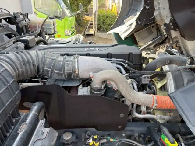 ＵＤ クオン 2PG-CD5CA(6x2)の写真22