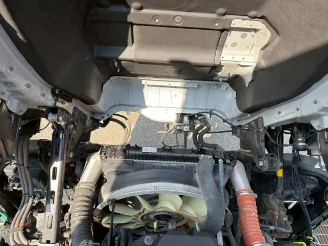 ＵＤ クオン 2PG-CD5CA(6x2)の写真24