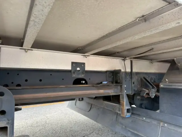 いすゞ フォワード 2PG-FRR90S2の写真15