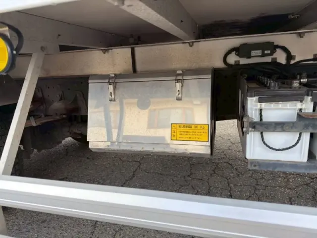 いすゞ フォワード 2PG-FRR90S2の写真16