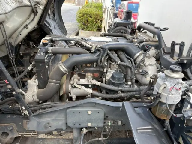 いすゞ フォワード 2PG-FRR90S2の写真22
