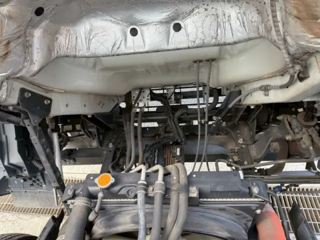 いすゞ フォワード 2PG-FRR90S2の写真25