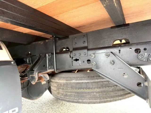 いすゞ フォワード TKG-FRR90S1の写真14