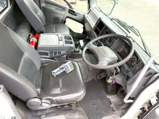 いすゞ フォワード TKG-FRR90S1の写真23