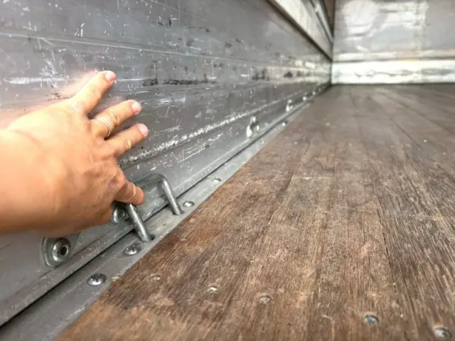 三菱 ファイター QKG-FK72FZの写真16