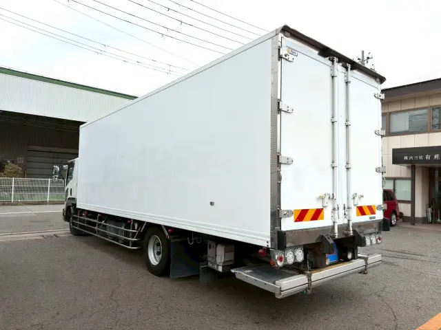 いすゞ フォワード LKG-FTR90T2の写真4