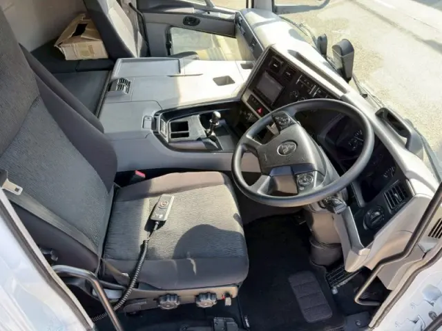 三菱 スーパーグレート 2PG-FU74HZ(6x2)の写真32