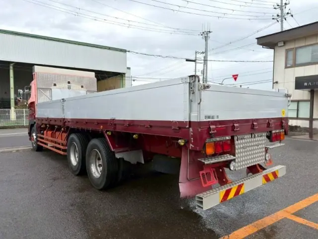 日野 プロフィア QPG-FR1ASEA(6x2)の写真4