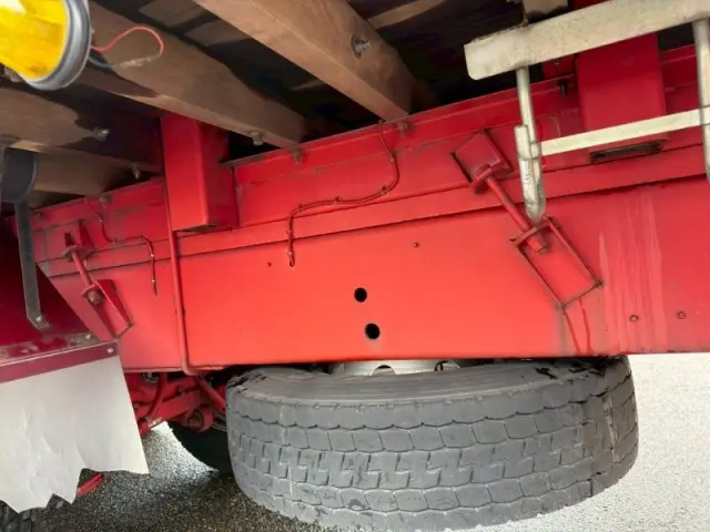 日野 プロフィア QPG-FR1ASEA(6x2)の写真8