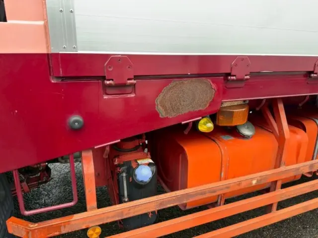 日野 プロフィア QPG-FR1ASEA(6x2)の写真14