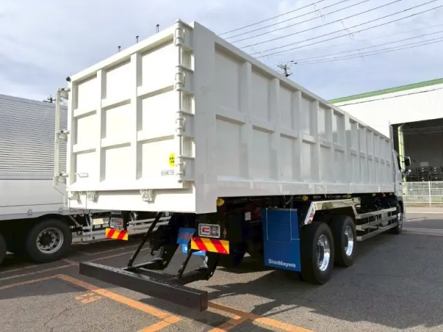 日野 プロフィア 2DG-FS1AHE(6x4)の写真4