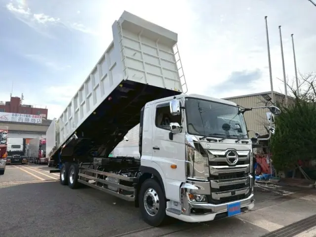 日野 プロフィア 2DG-FS1AHE(6x4)の写真6