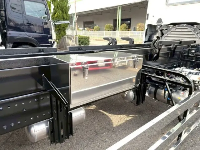 日野 プロフィア 2DG-FS1AHE(6x4)の写真19