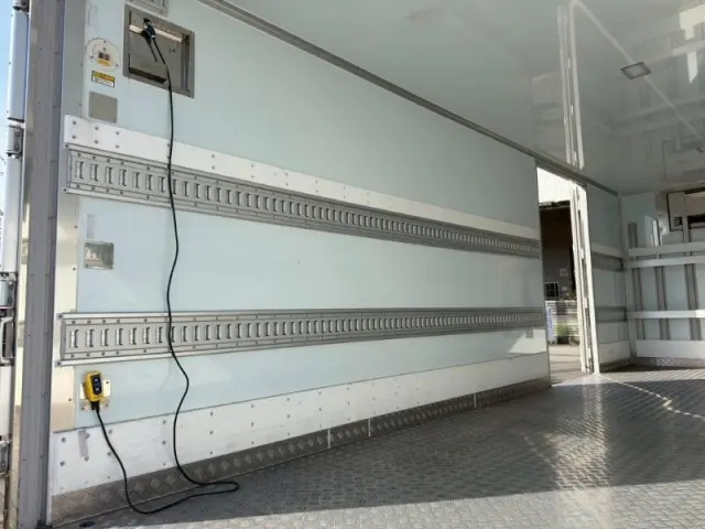 日野 レンジャー 2KG-FD2ABAの写真9