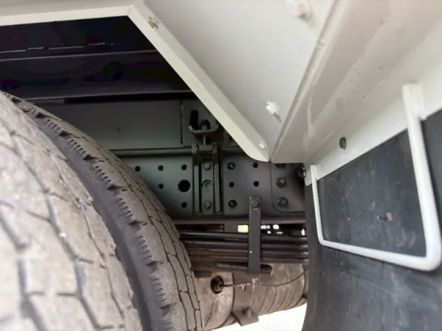 三菱 キャンター 2PG-FEAV0の写真23