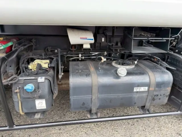 三菱 キャンター 2PG-FEAV0の写真25