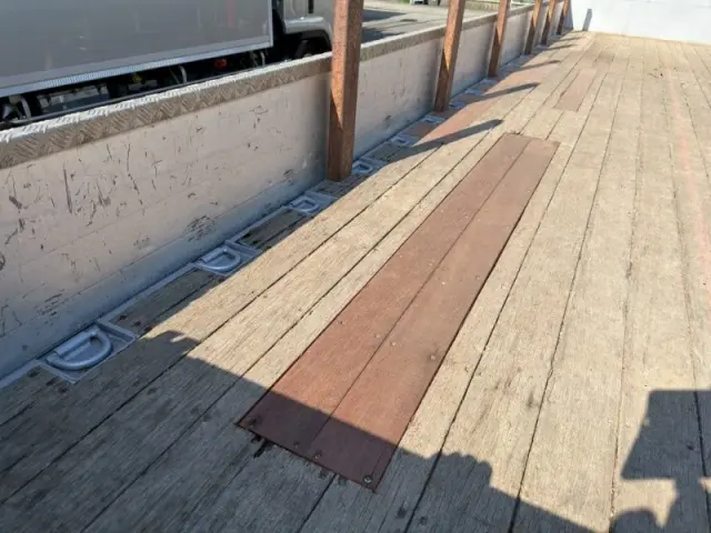 いすゞ ギガ QKG-CYZ77BM(6x4)の写真23