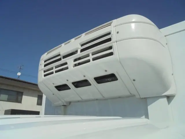 いすゞ フォワード 2PG-FRR90T2(2WD)の写真12