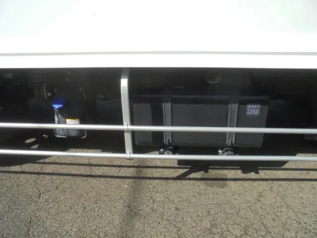 いすゞ フォワード 2PG-FRR90T2(2WD)の写真16