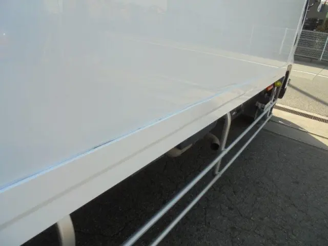 いすゞ フォワード 2PG-FRR90T2(2WD)の写真18