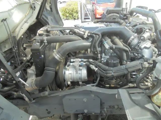 いすゞ フォワード 2PG-FRR90T2(2WD)の写真21