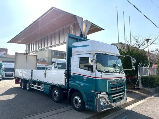 ＵＤ クオン 2PG-CG5CA(8x4)の写真6