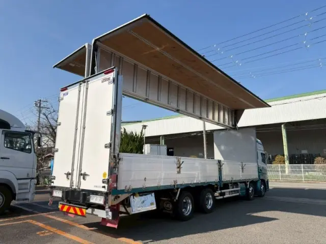 ＵＤ クオン 2PG-CG5CA(8x4)の写真7