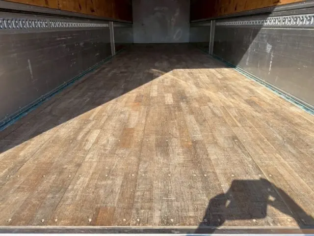 ＵＤ クオン 2PG-CG5CA(8x4)の写真10