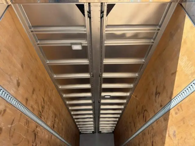 ＵＤ クオン 2PG-CG5CA(8x4)の写真11