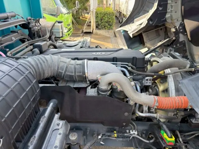 ＵＤ クオン 2PG-CG5CA(8x4)の写真25