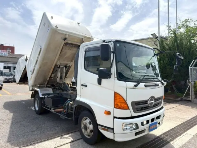 日野 レンジャー TKG-FC9JDAAの写真6