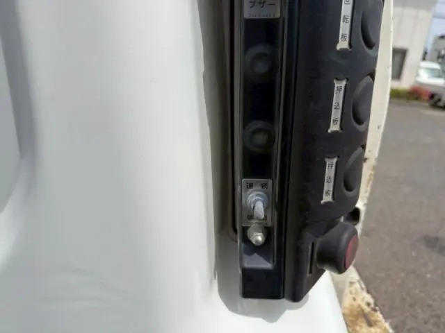 日野 レンジャー TKG-FC9JDAAの写真18