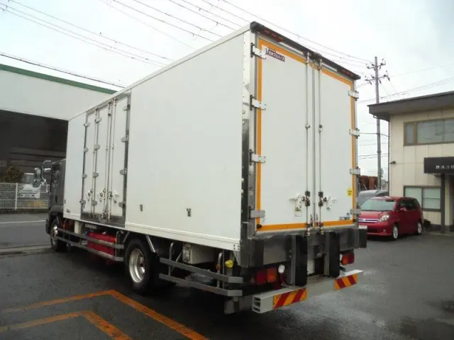 いすゞ フォワード 2PG-FTR90V2の写真4
