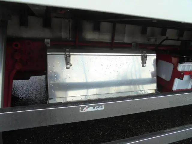 いすゞ フォワード 2PG-FTR90V2の写真17