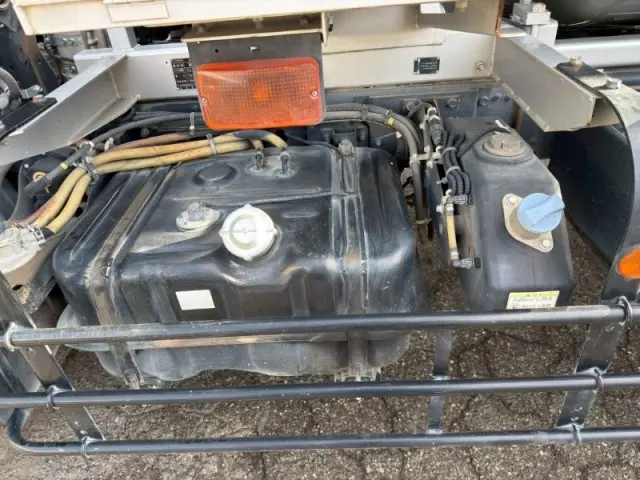 三菱 ファイター QKG-FK72FZの写真17