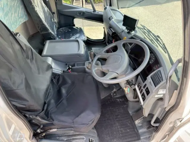 三菱 ファイター QKG-FK72FZの写真24