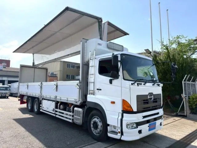 日野 プロフィア QPG-FR1EXEGの写真6