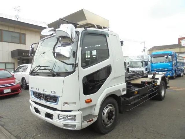 三菱 ファイター 2KG-FK62FZ(2WD)の写真1
