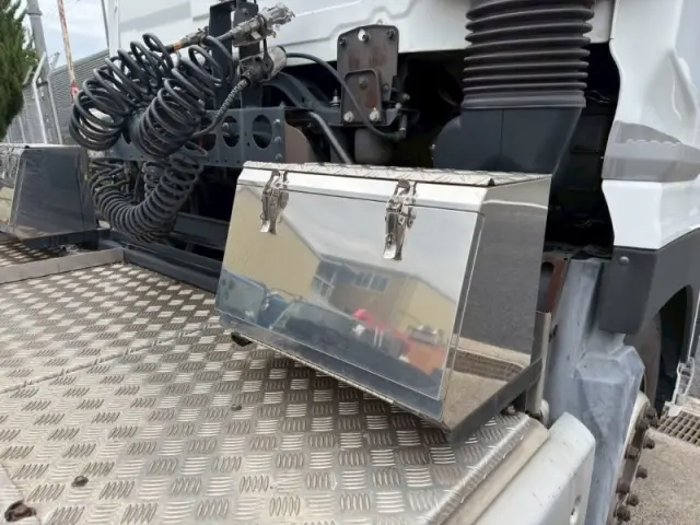 UD クオン 2PG-GK5AABの写真12