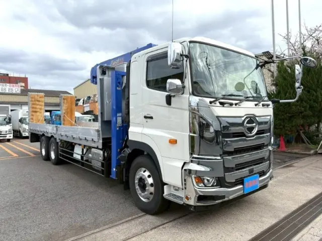 日野 プロフィア 2DG-FS1AHEの写真2